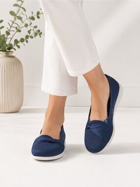 Skechers Navy Knot-Front Slip-On Flats